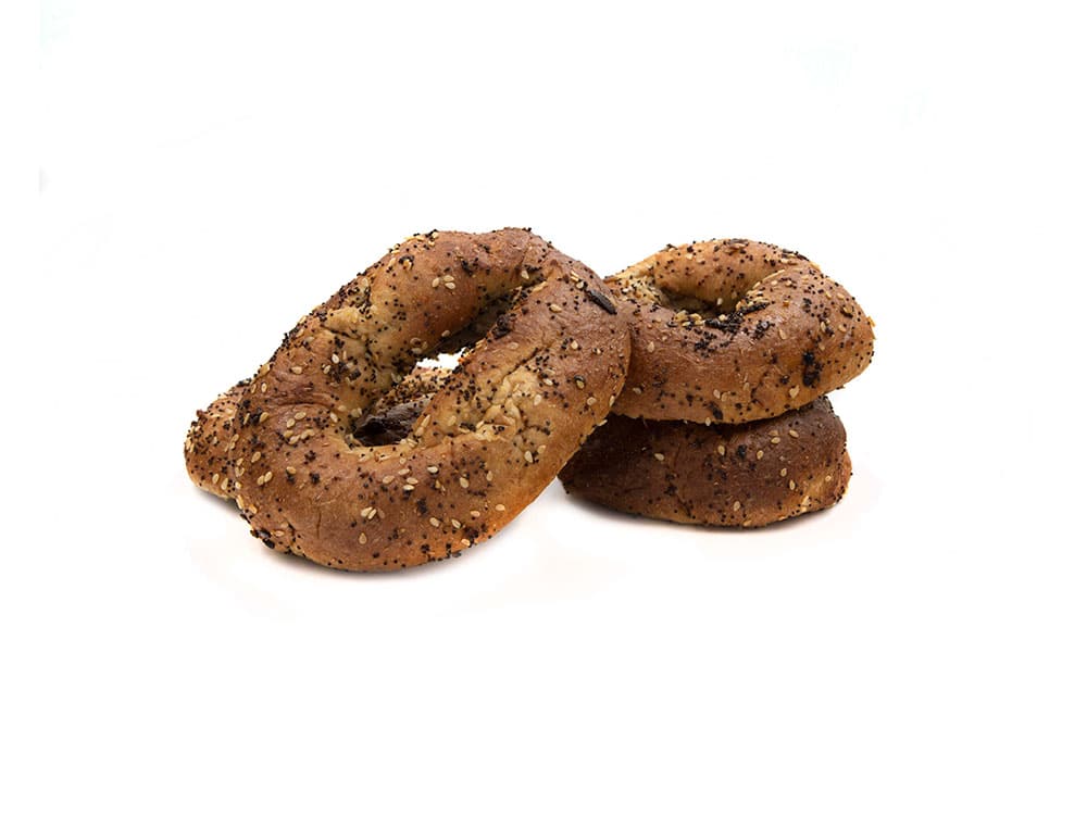 A group of Chompie's Low-Carb Everything bagels